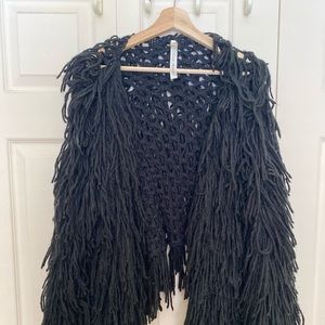 Shaggy unique cardigan  🌈